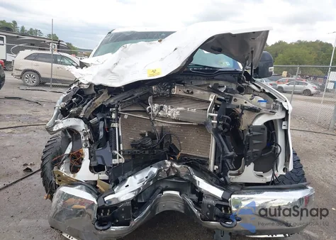 2022 Ford F250 Super Duty из США, поврежденный, VIN 1FT7W2B64NEF85914